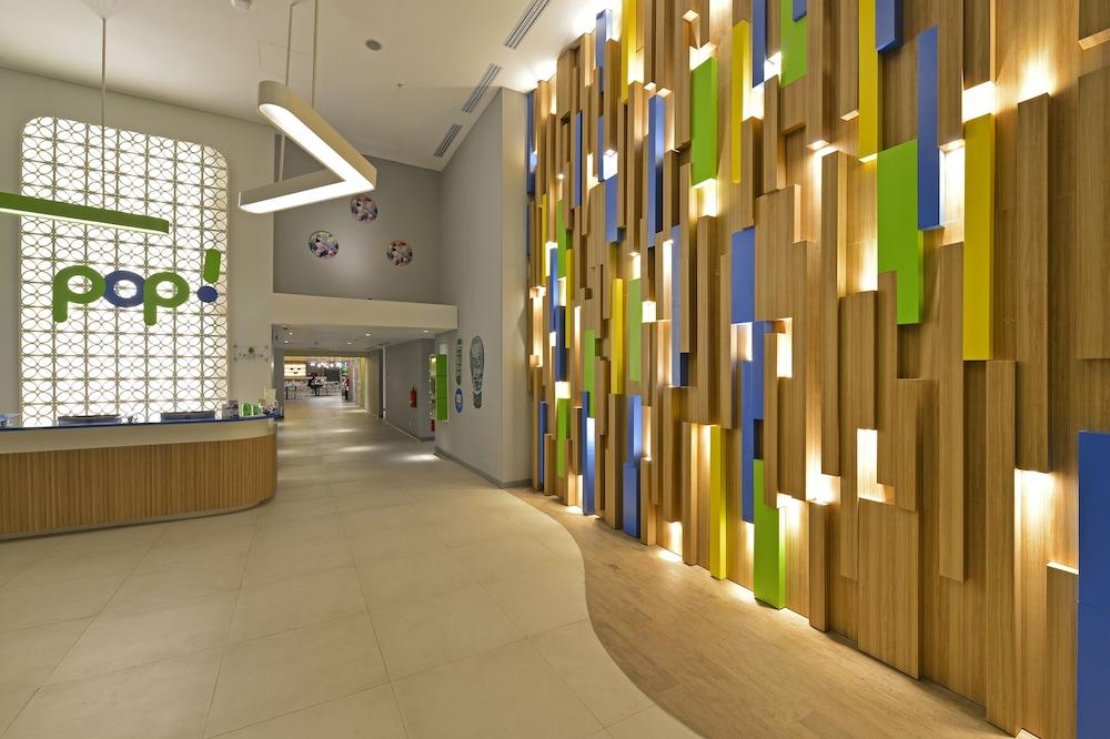 Pop! Hotel Solo Surakarta (Solo) Exterior foto