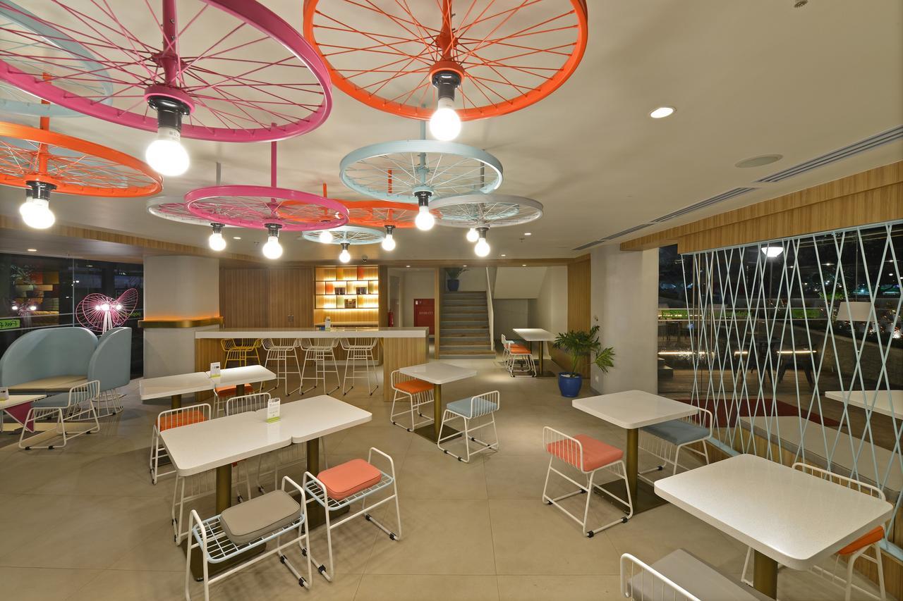 Pop! Hotel Solo Surakarta (Solo) Exterior foto
